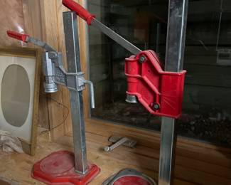 Bottle Capping Press