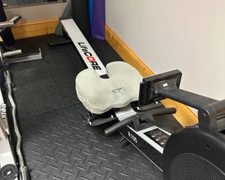 LifeCORE Rowing Machine