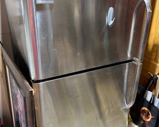 Fridigaire Stainless Steel Refrigerator 