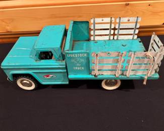 Structo Livestock Hauler