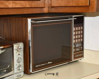 713Second Kitchen