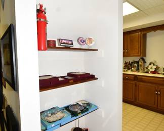 683Second Kitchen