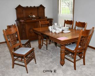 121Dining Room