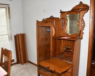 130Dining Room