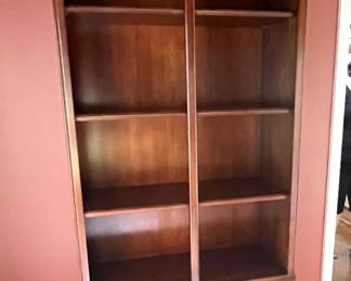 American Drexel Heritage standing book shelf