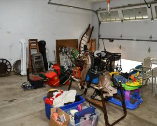 1027Garage