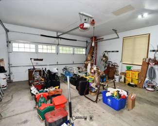 1023Garage
