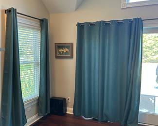 curtains 