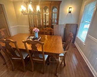 Lexington Dining set and hutch