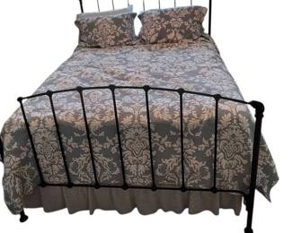 Black Wrought Iron Full Sized Bed