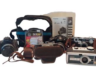 Vintage Cameras Accesories 1 Still Has Film Argus, Olympus, Kodak Brownie More