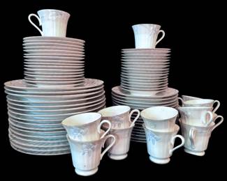 Petite Mikasa Bone Ballantyne China Set