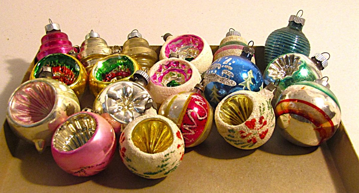 18 Shiny Brite ornaments in original box
