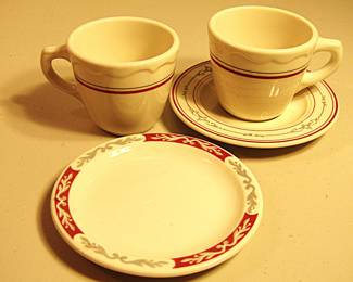 Vintage restaurant ware (aka dinerware). Two Syracuse cups with Homer Laughlin saucer and plate