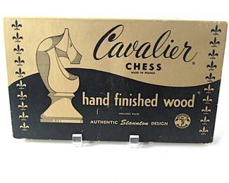 Hand-finished wood chess pieces in original box