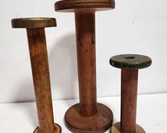 ANTIQUE WOOD SPOOLS
