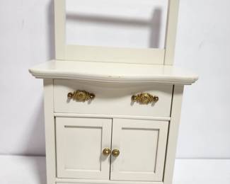 AMERICAN GIRL DOLL WASH STAND