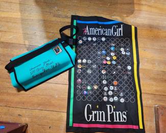 AMERICAN GIRL DOLL GRIN PINS AND TOTE