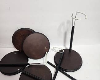 AMERICAN GIRL DOLL STANDS