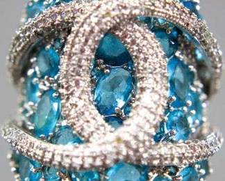 HGgadeYHKQ7SoN nRWTikq7M