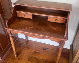 Oak desk