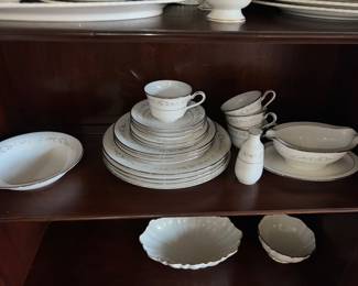 Noritake china set