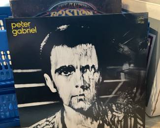 FANTASTIC Rock N Roll Album Collection (Kiss, Aerosmith, Rolling Stones, The Kinks, Journey, Foreigner, Queen, The Beatles, Men @ Work, Peter Frampton, Cheap Trick, & MUCH More!