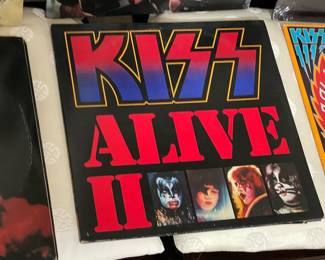 FANTASTIC Rock N Roll Album Collection (Kiss, Aerosmith, Rolling Stones, The Kinks, Journey, Foreigner, Queen, The Beatles, Men @ Work, Peter Frampton, Cheap Trick, & MUCH More!