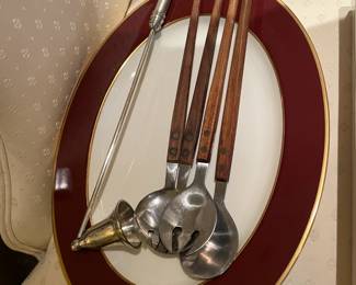 Mid-Century Modern Servingware