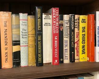 Large Library Of Books Collection W/ Art Books, Coffee Table Books, Novels, Mysteries, Crimes, Etc.