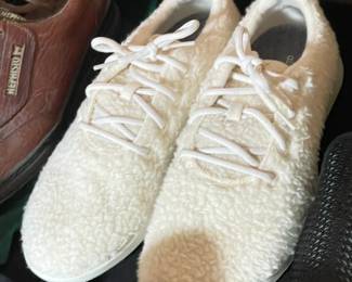 BRAND NEW Allbirds Sneakers
