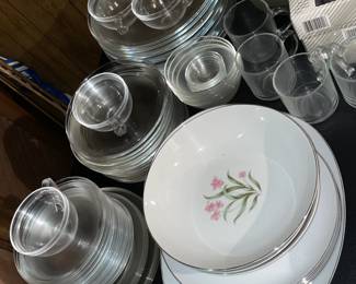 Clear Dinnerware Set