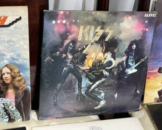 FANTASTIC Rock N Roll Album Collection (Kiss, Aerosmith, Rolling Stones, The Kinks, Journey, Foreigner, Queen, The Beatles, Men @ Work, Peter Frampton, Cheap Trick, & MUCH More!