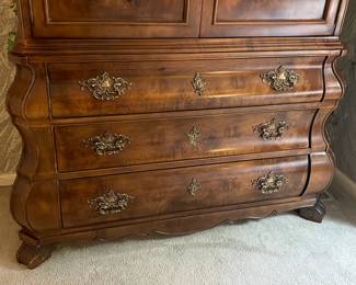 Elegant Henredon Bedroom Suite W/ Long Lowboy Dresser, Wall Mirror, 2 Nightstands, & Tall Armoire Cabinet