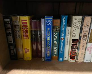 Large Library Of Books Collection W/ Art Books, Coffee Table Books, Novels, Mysteries, Crimes, Etc.