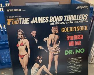 FANTASTIC Rock N Roll Album Collection (Kiss, Aerosmith, Rolling Stones, The Kinks, Journey, Foreigner, Queen, The Beatles, Men @ Work, Peter Frampton, Cheap Trick, & MUCH More!