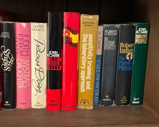 Large Library Of Books Collection W/ Art Books, Coffee Table Books, Novels, Mysteries, Crimes, Etc.