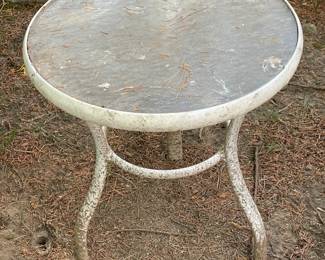 Wrought Iron Lounge Chaise Chairs W/ Wheels