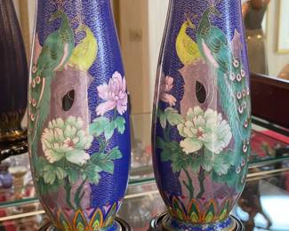 Closionne Vases