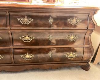 Elegant Henredon Bedroom Suite W/ Long Lowboy Dresser, Wall Mirror, 2 Nightstands, & Tall Armoire Cabinet