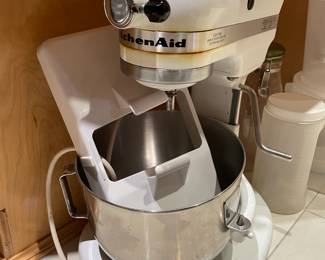 Kitchen-Aid Mixer W/ Attachments