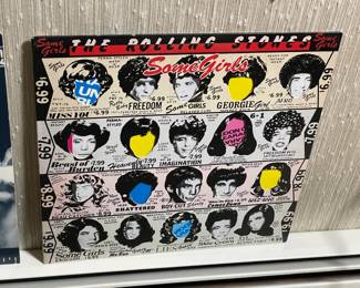 FANTASTIC Rock N Roll Album Collection (Kiss, Aerosmith, Rolling Stones, The Kinks, Journey, Foreigner, Queen, The Beatles, Men @ Work, Peter Frampton, Cheap Trick, & MUCH More!