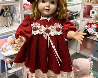 1950's Wind-Up Doll Skates and Plays Sound