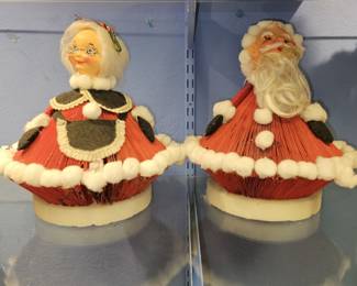 Mr. & Mrs. Clause Plastic Face, Crochet TP Holder