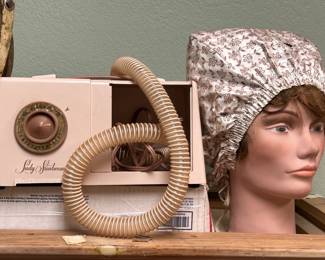1960's Lady Sunbeam Pink Bonnet Hairdryer
