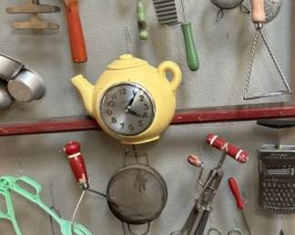 Mid Century Kitchen Gadgets Display & Teapot Clock