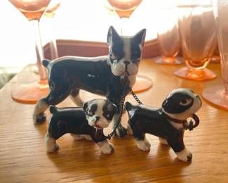 Vintage Dogs W/ Chain Figurine Set