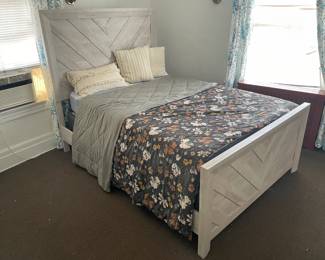 Practically Brand New Headboard, Footboard, & Side Rails From Bob's Furniture