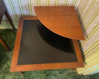 Vintage Mid-Century Modern 2 Tier Corner Table