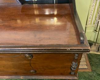 Wooden Lift Up Cedar Trunk